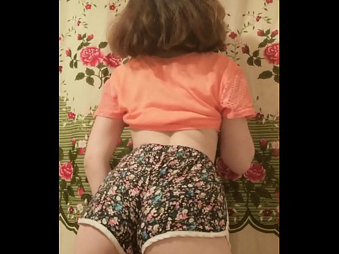 ❤️ Секси млада мадама сваля шортите си пред камерата. ️❌ Порно в bg.watchhentai.ru ❌